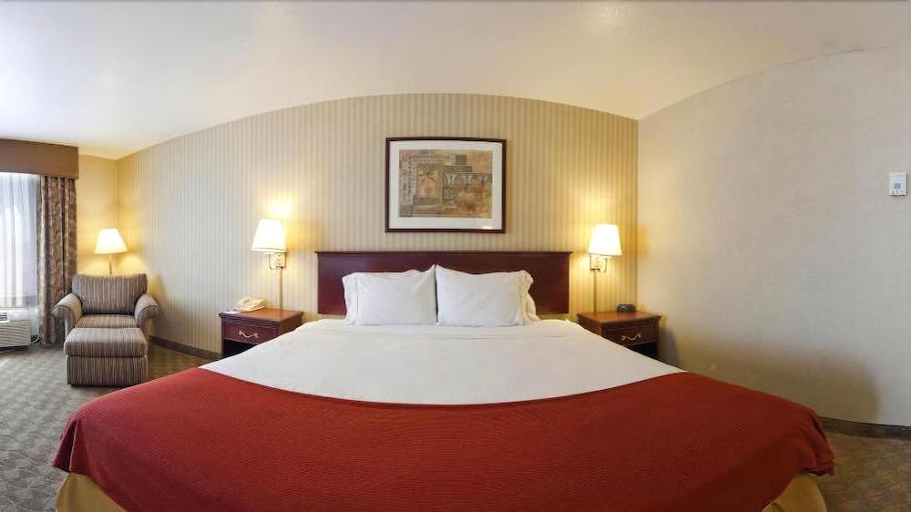 Holiday Inn Express Hotel & Suites Henderson - Traffic Star By Ihg Exterior foto